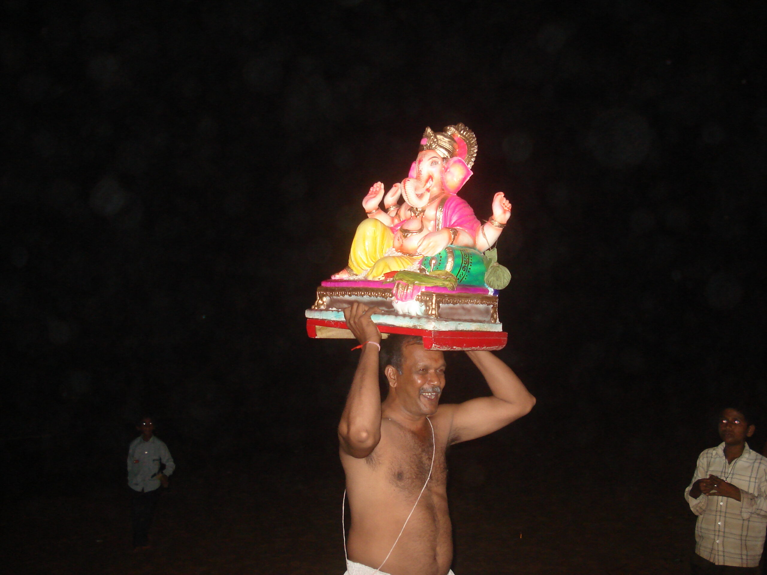 Ganesh immersion, beach near Laguna Anjuna