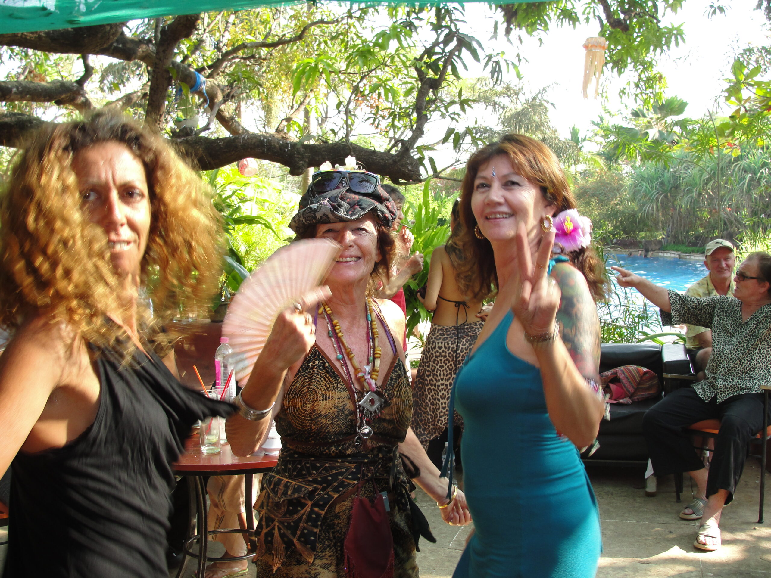 Tribal reunion, Laguna Anjuna