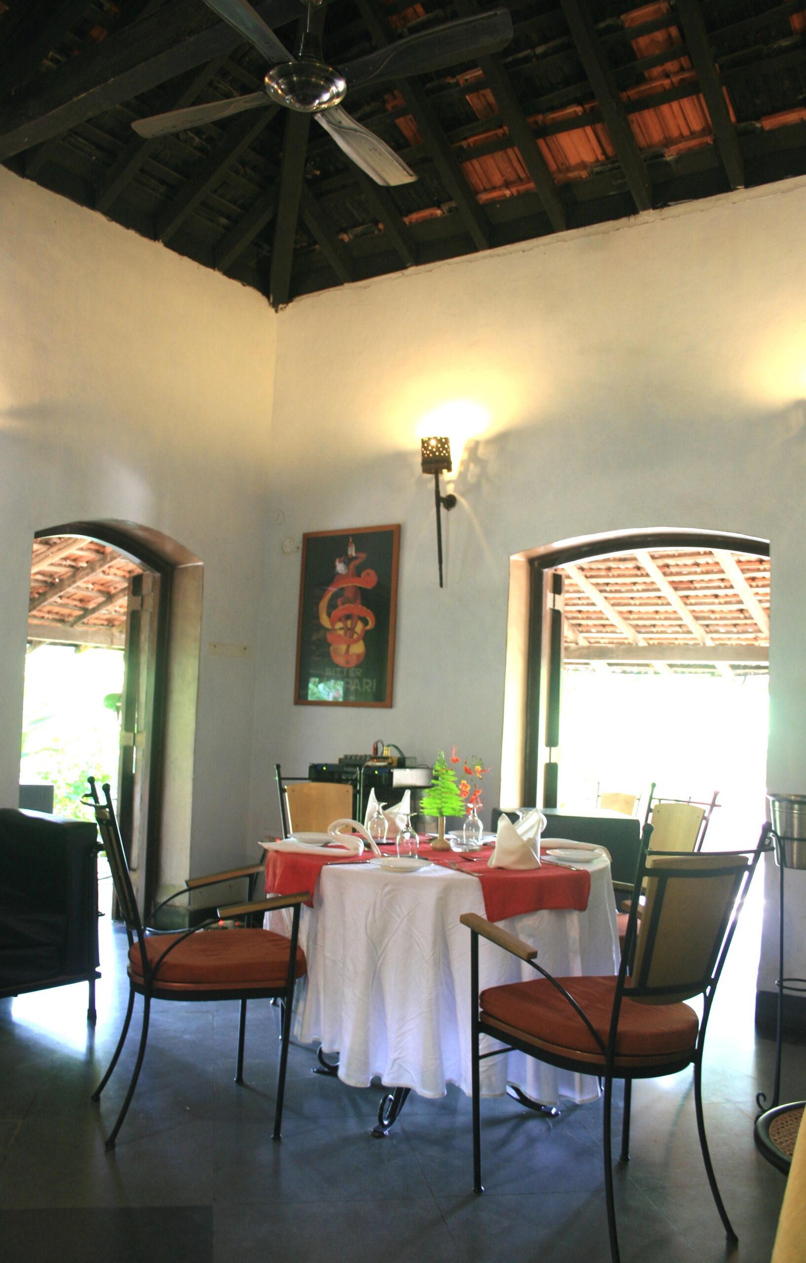 Fine dining, Laguna Anjuna